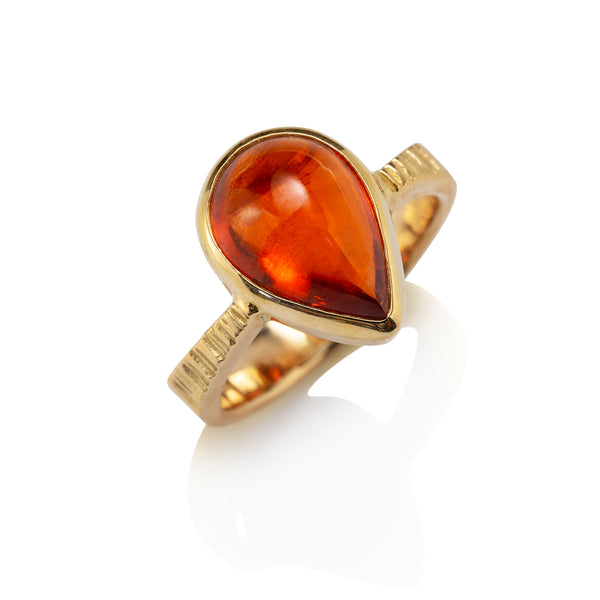 18K Ring with Mandarin Garnet