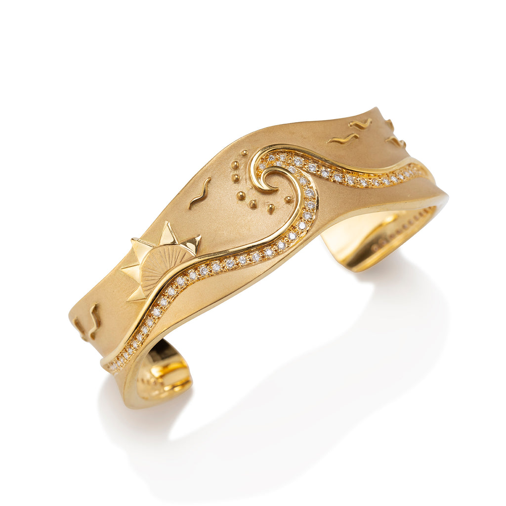 Wide Ocean Cuff in Gold with Pavé Diamonds