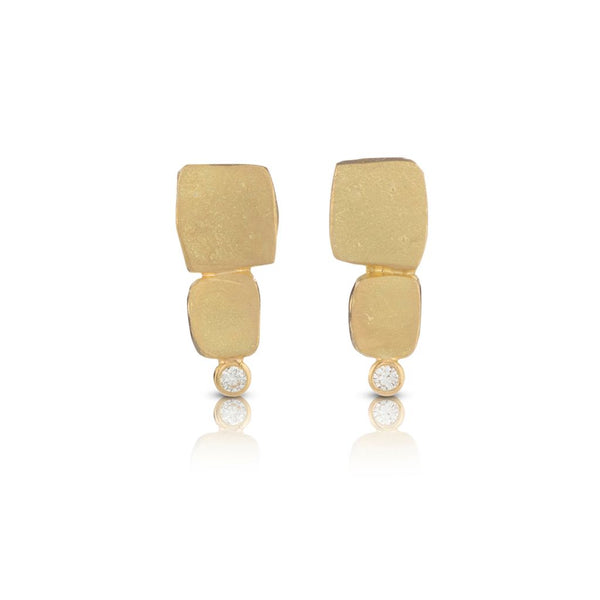 Box Earrings in Gold