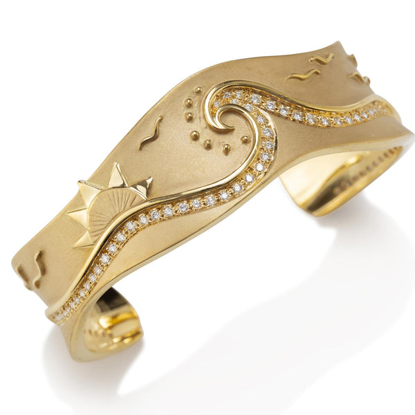 Wide Ocean Cuff in Gold with Pavé Diamonds