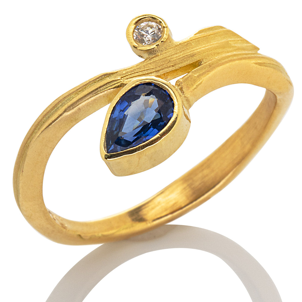 Swirl Ring with Pear-Shape Sapphire