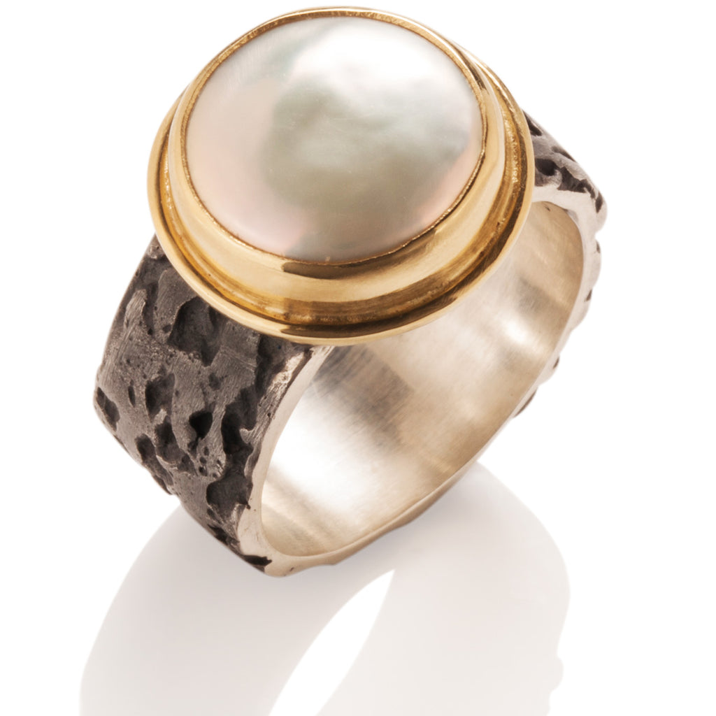 Coin Pearl Grotto Ring